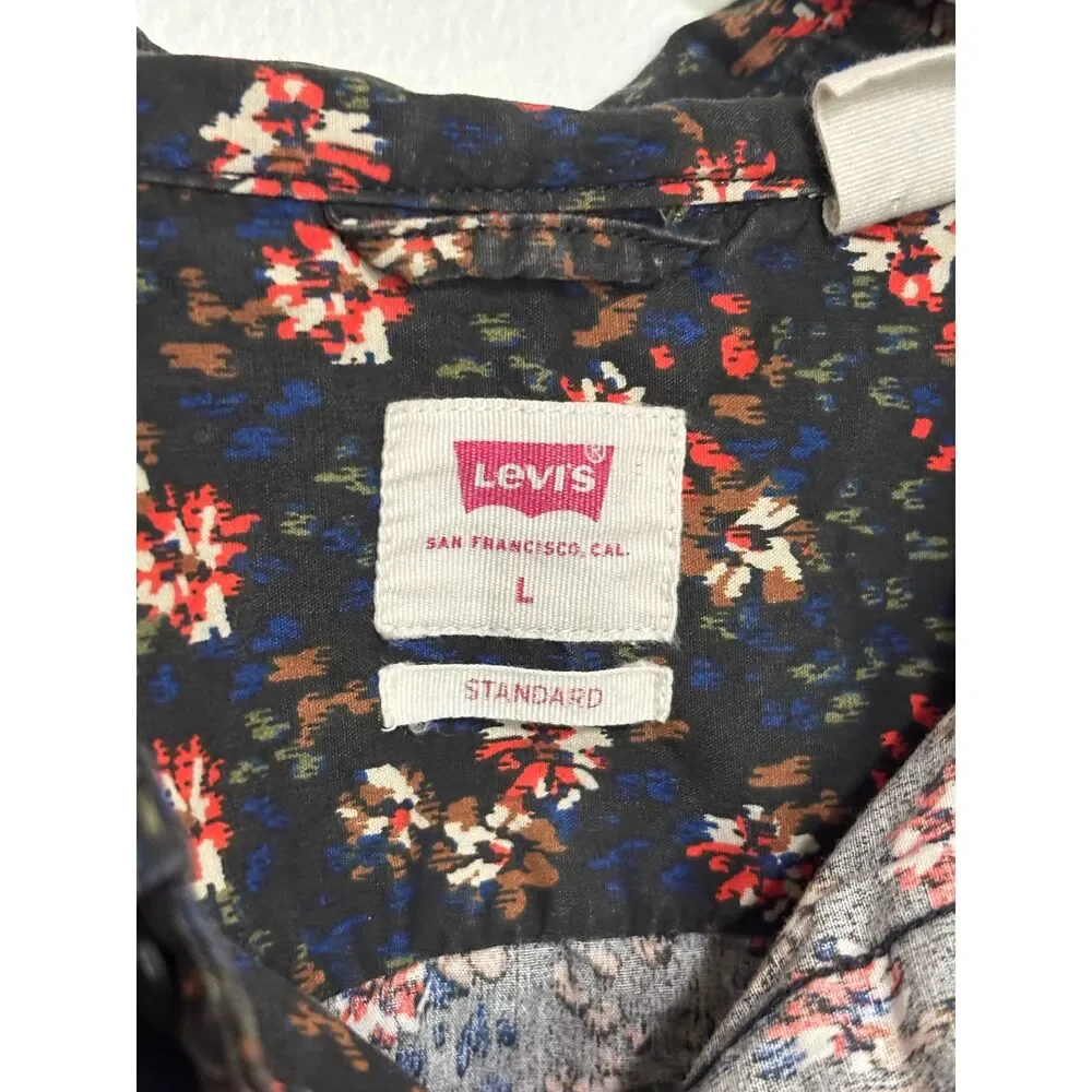 Levi’s Floral Button Up Shirt Men L Cotton Short Sleeve Casual Pocket Top Grunge